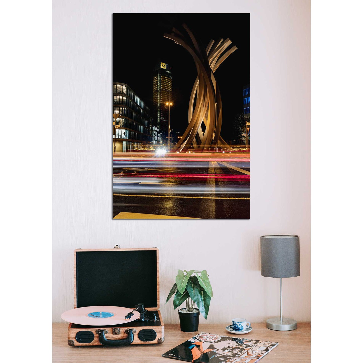 Wandbild B9 bei Nacht